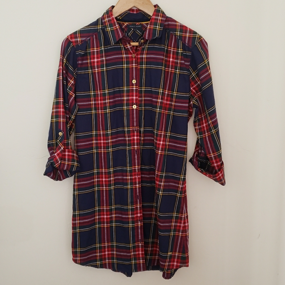 Tommy Hilfiger long line button up Plaid Top sz 12